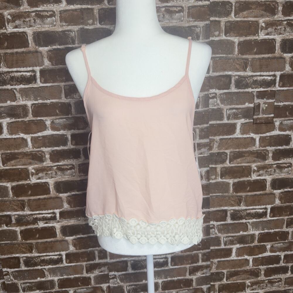 Liberty Love Spaghetti Tank Top Women’s Medium Pink White Lace 100% Polyester